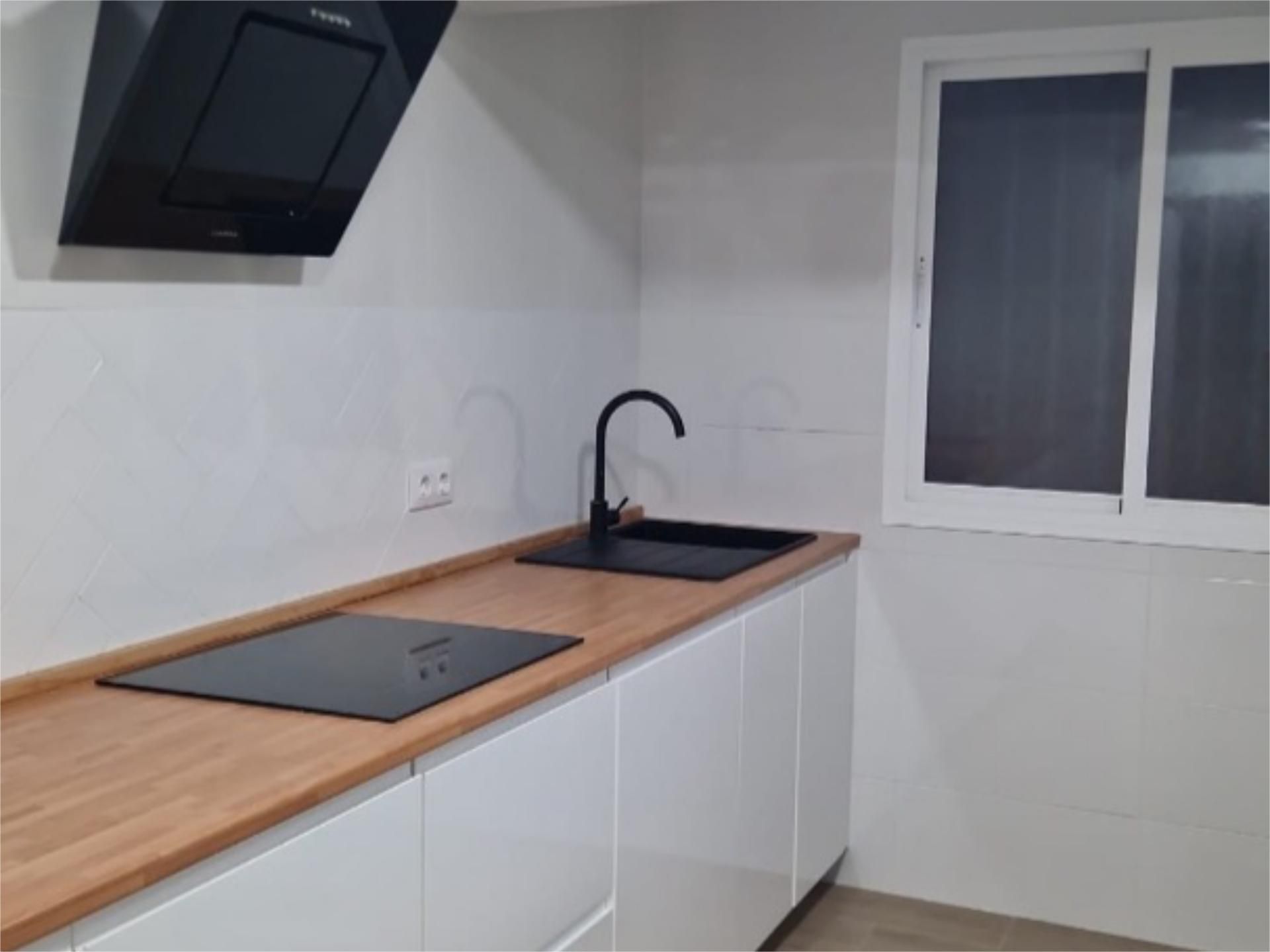 Flat for rent in Calle Esparteros, 3, Pino Montano - Consolación Kitchen of Flat for rent in Sevilla Capital
