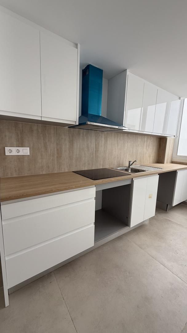 Cuina de Pis en venda en San Vicente del Raspeig / Sant Vicent del Raspeig amb Aire condicionat, Terrassa i Balcó