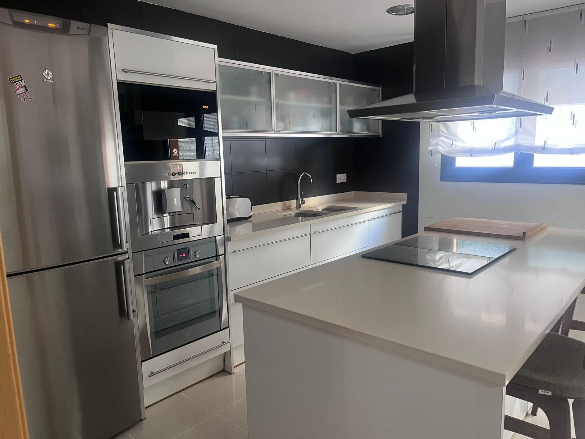 Cuina de Casa adosada en venda en Sant Hilari Sacalm amb Calefacció, Parquet i Terrassa