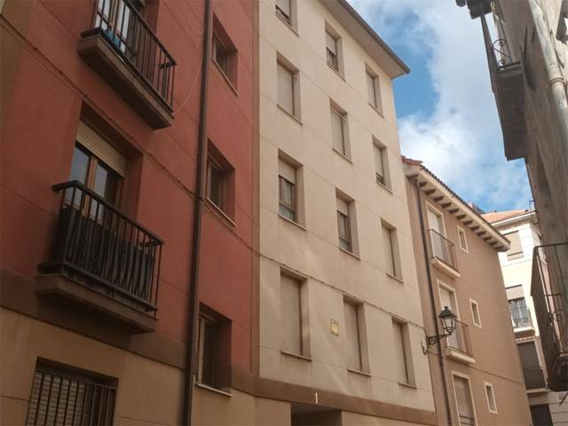 Piso en Venta en Calle Trinquete Bajo, 1 en Puerta Soria