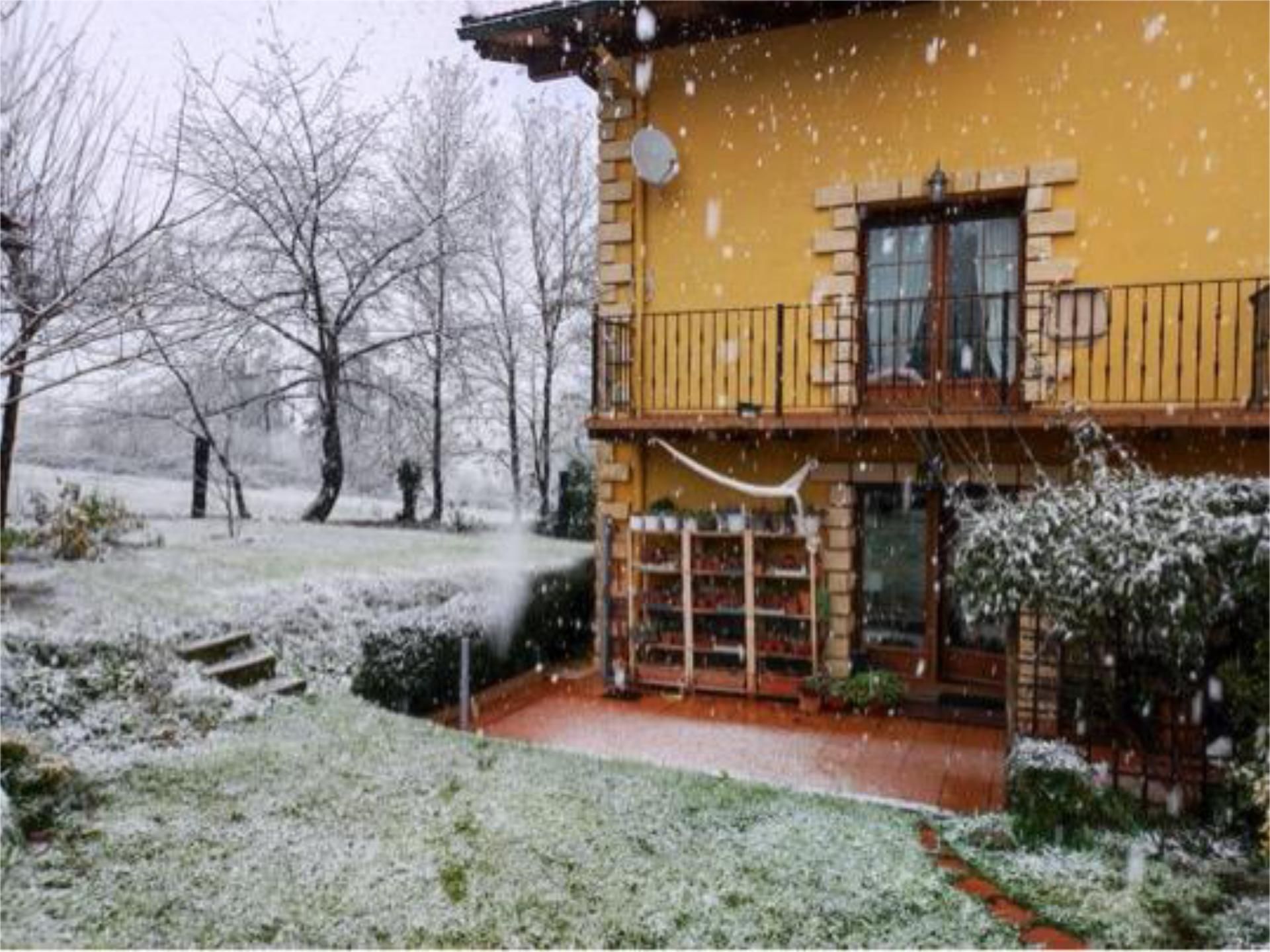 Single-family semi-detached to rent in Güeñes