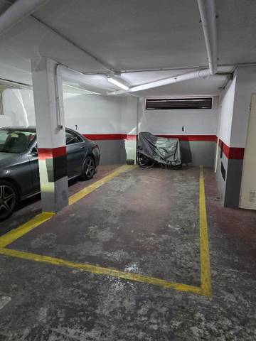 Garaje en Alquiler en Carrer del Doctor Severo Ochoa, 25 en Zona Papa Luna - Platja del Gurugú