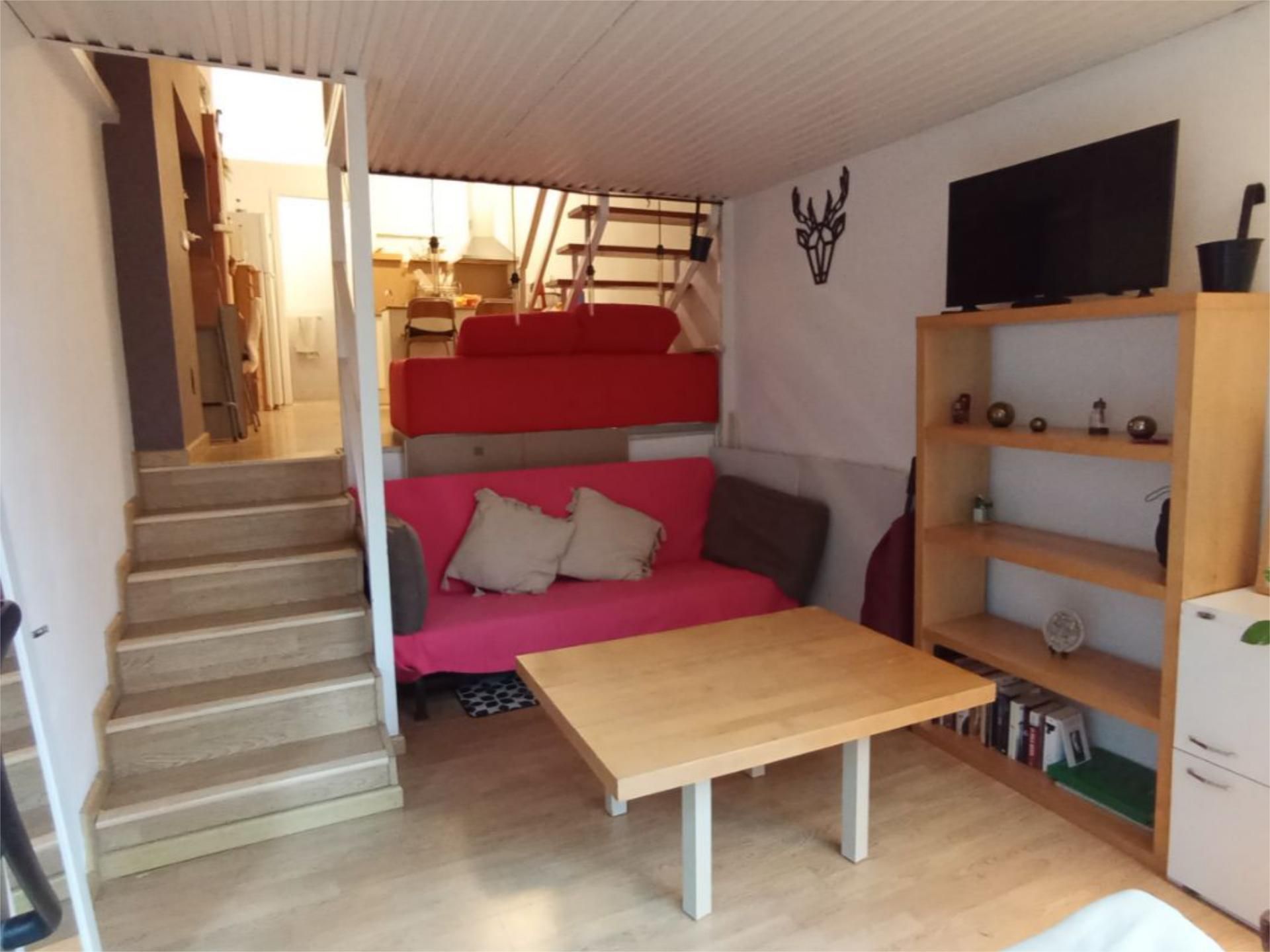 Loft de lloguer en  Barcelona Capital amb Parquet i Moblat