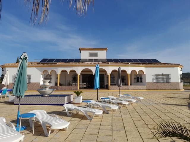 Piso en Alquiler en Lugar Hacienda Nueva, 8 en Lora del Río