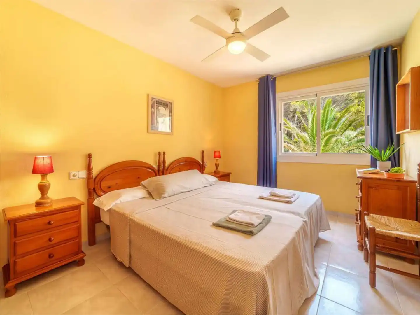 Apartamento de alquiler en Carrer De Na Popia, 1, Sant Elm Habitación de Apartamento de alquiler en Andratx con Aire acondicionado, Calefacción y Parquet