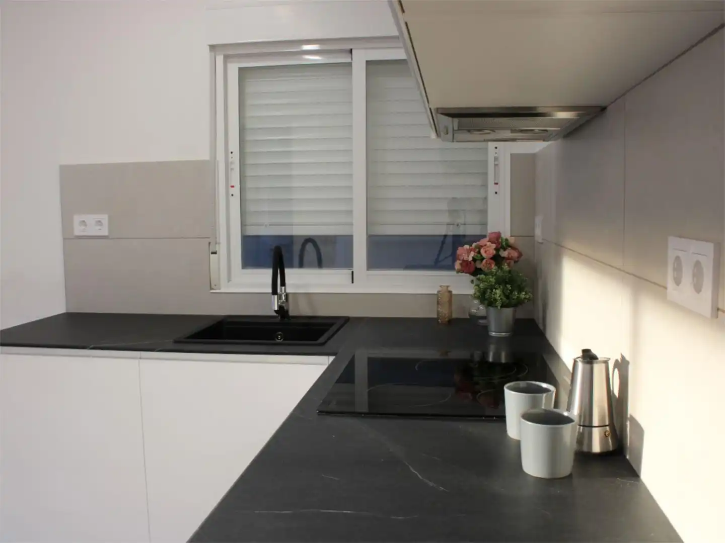 Flat for sale in Carrer n'Emili Llopis, 26, Doctor Palos - Alto Palancia Kitchen of Flat for sale in Sagunto / Sagunt with Parquet flooring and Balcony