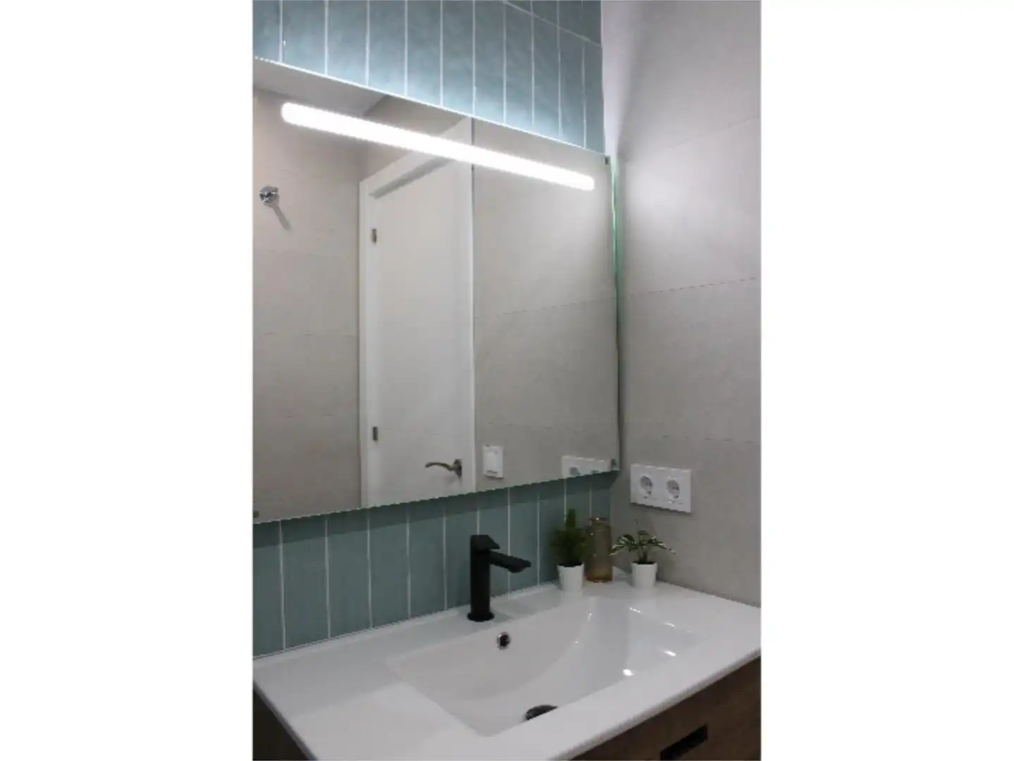 Flat for sale in Carrer n'Emili Llopis, 26, Doctor Palos - Alto Palancia Bathroom of Flat for sale in Sagunto / Sagunt with Parquet flooring and Balcony