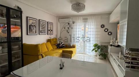 Photo 2 of Flat for sale in Calle del Lago Constanza, 85, Pueblo Nuevo,  Madrid Capital
