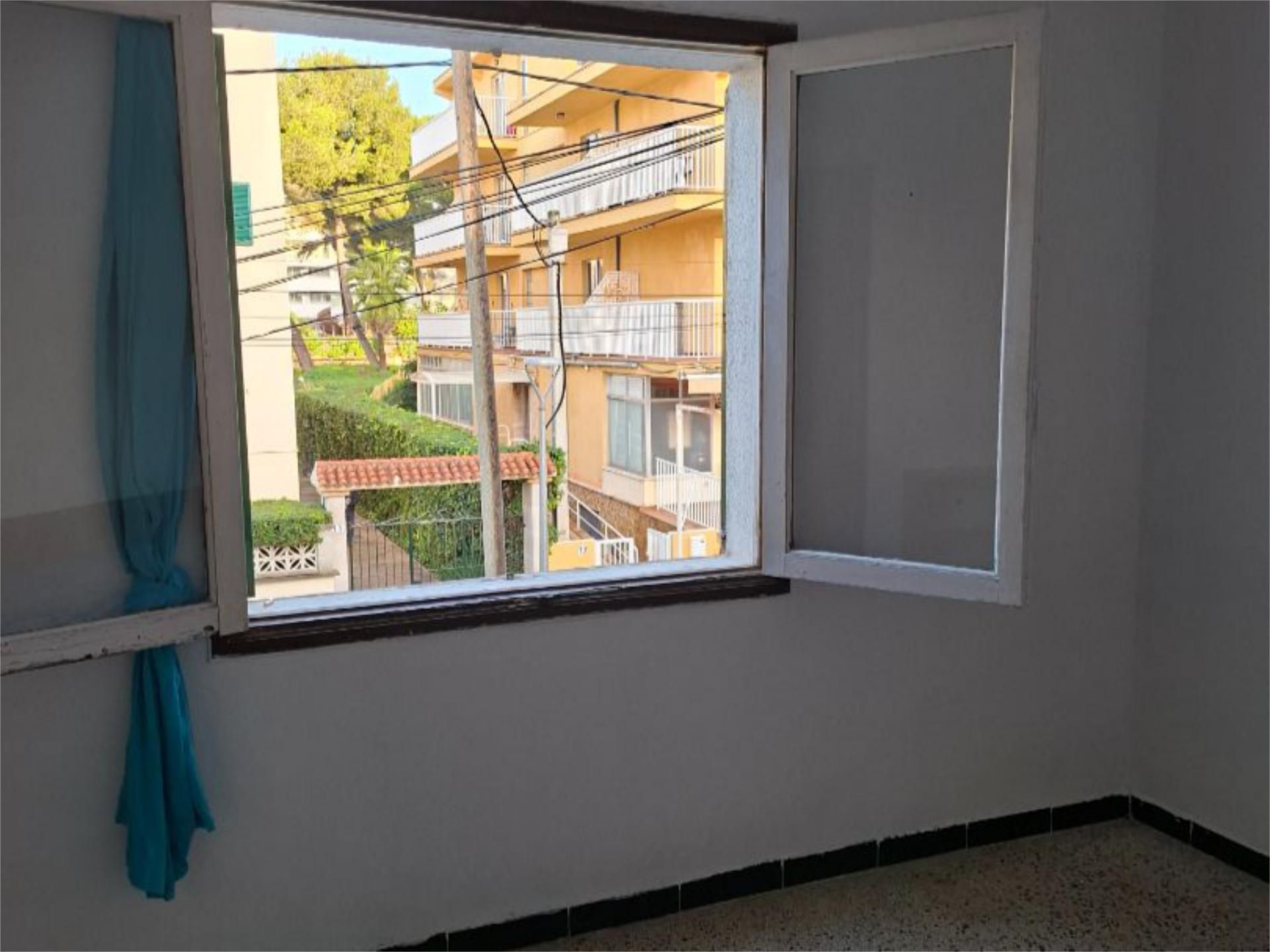 Piso para compartir en Carrer de la Costa Brava, 8, Les Maravelles Habitación de Piso para compartir en Palma de Mallorca con Terraza y Balcón