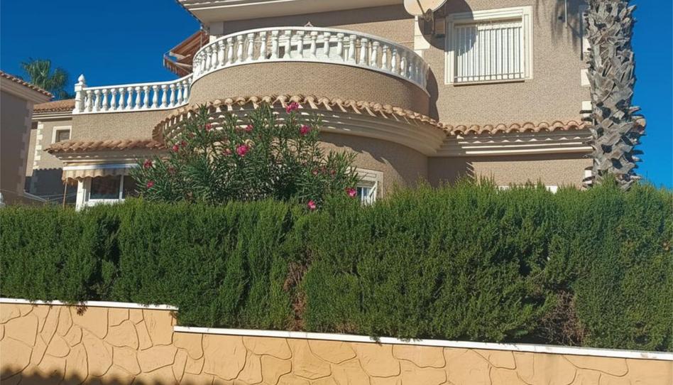 House or chalet for sale in Urbanización Los Altos, 16, Los Balcones - Los Altos, Torrevieja - image 1 Photo 1 of House or chalet for sale in Urbanización Los Altos, 16, Los Balcones - Los Altos, Torrevieja