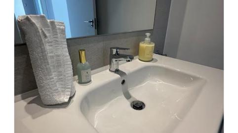 Apartment to rent in Calle de Géminis, 34, Casco Histórico de Barajas, Madrid Capital - image 5 Photo 5 of Apartment to rent in Calle de Géminis, 34, Casco Histórico de Barajas, Madrid Capital