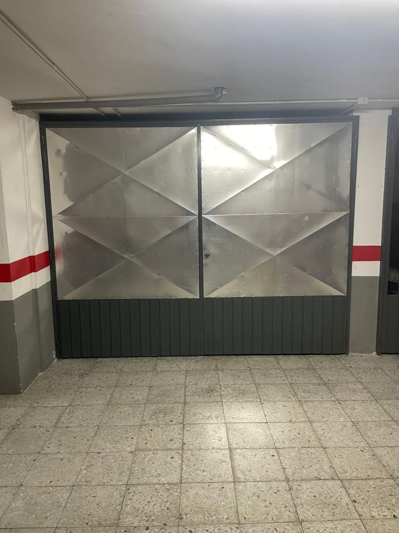 Vista exterior de Garatge en venda en Puertollano