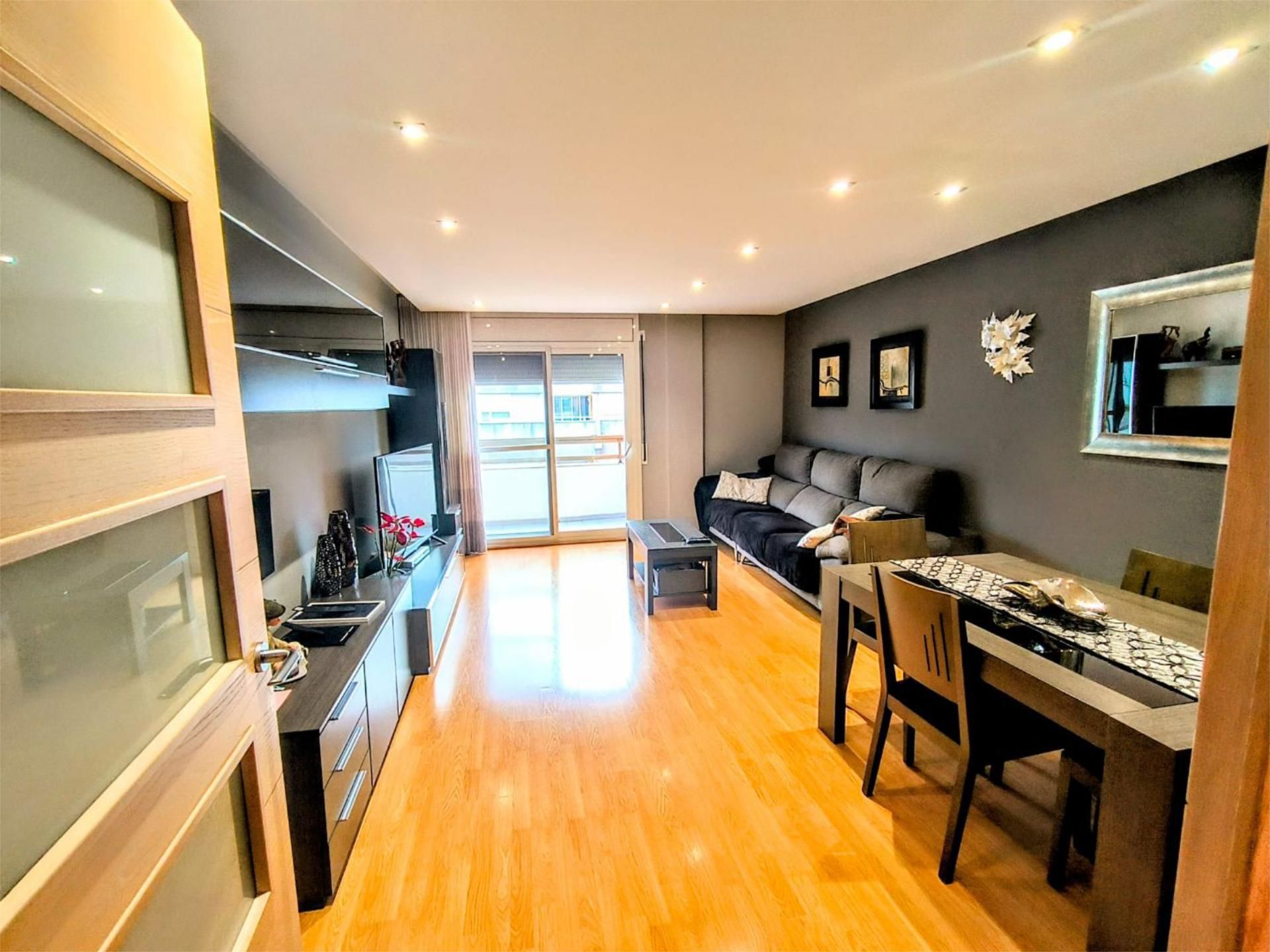 Living room of Flat for sale in Reus  with Air Conditioner and Balcony