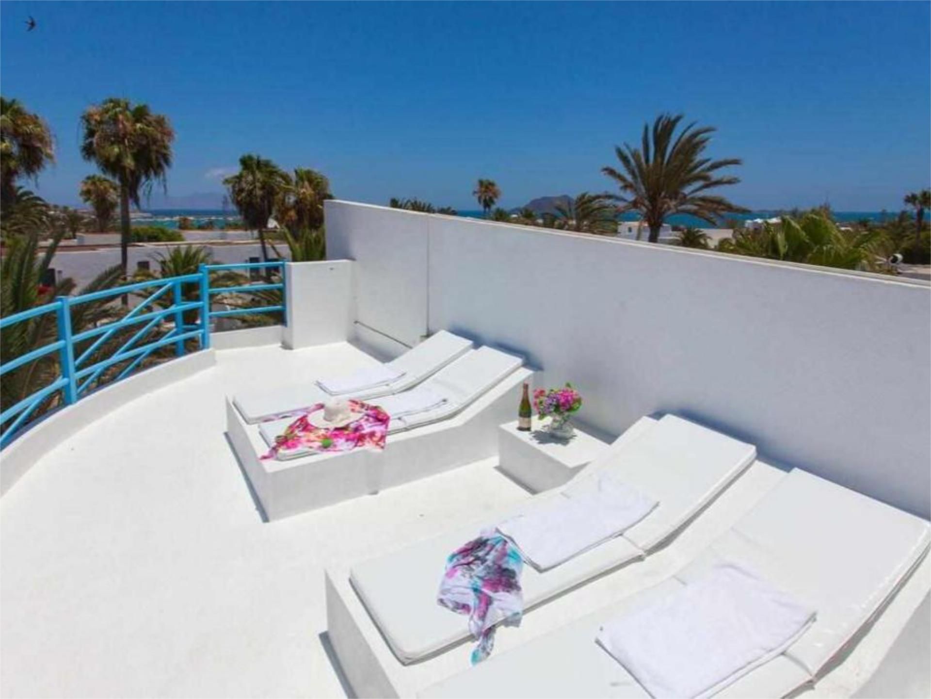 Terrace of Flat to rent in La Oliva  with Air Conditioner, Terrace and Furnished