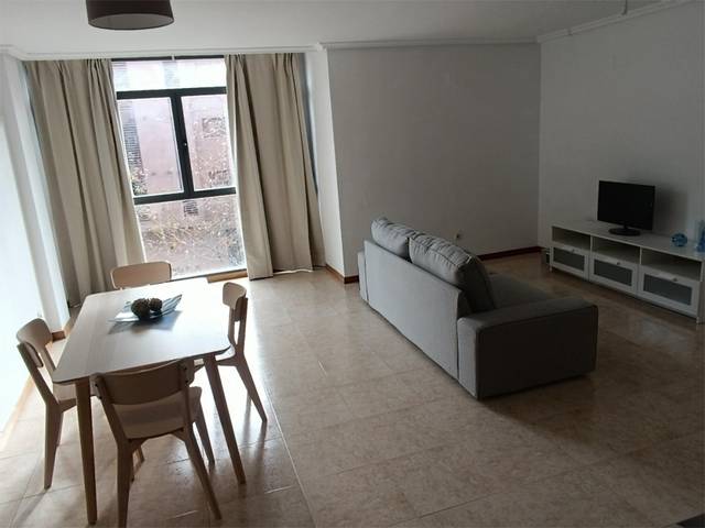 Piso en Alquiler en Carrer de Honori García García, 20 en Estación - Universidad