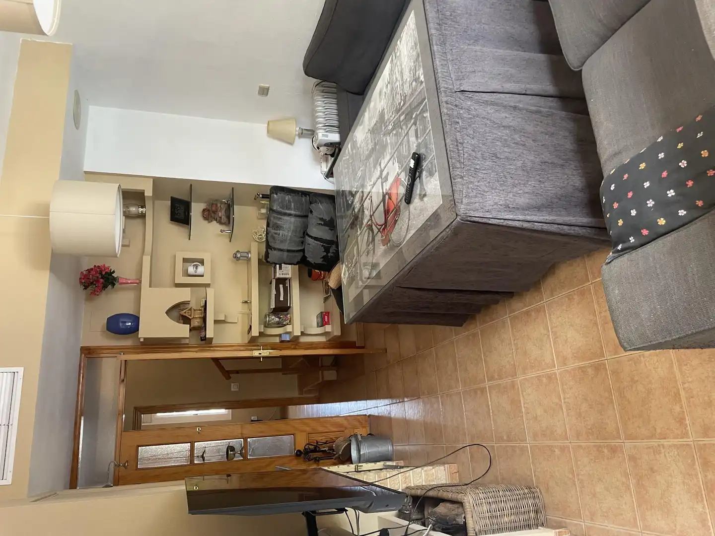 Sala de estar de Casa adosada en venta en Gines con Aire acondicionado, Calefacción y Jardín privado
