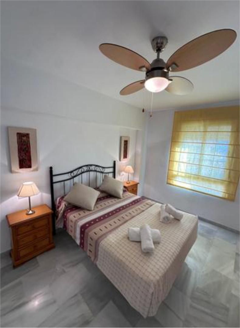 Flat to rent in La Herradura centro