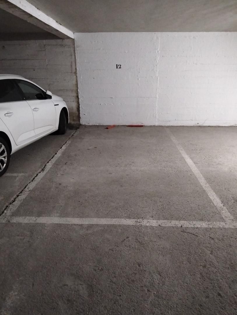 Aparcament de Garatge de lloguer en Santiago de Compostela 