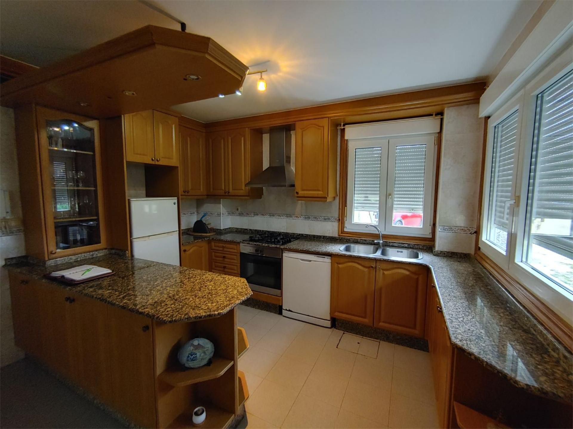 Kitchen of Flat for sale in Carballo  with Heating, Private garden and Parquet flooring