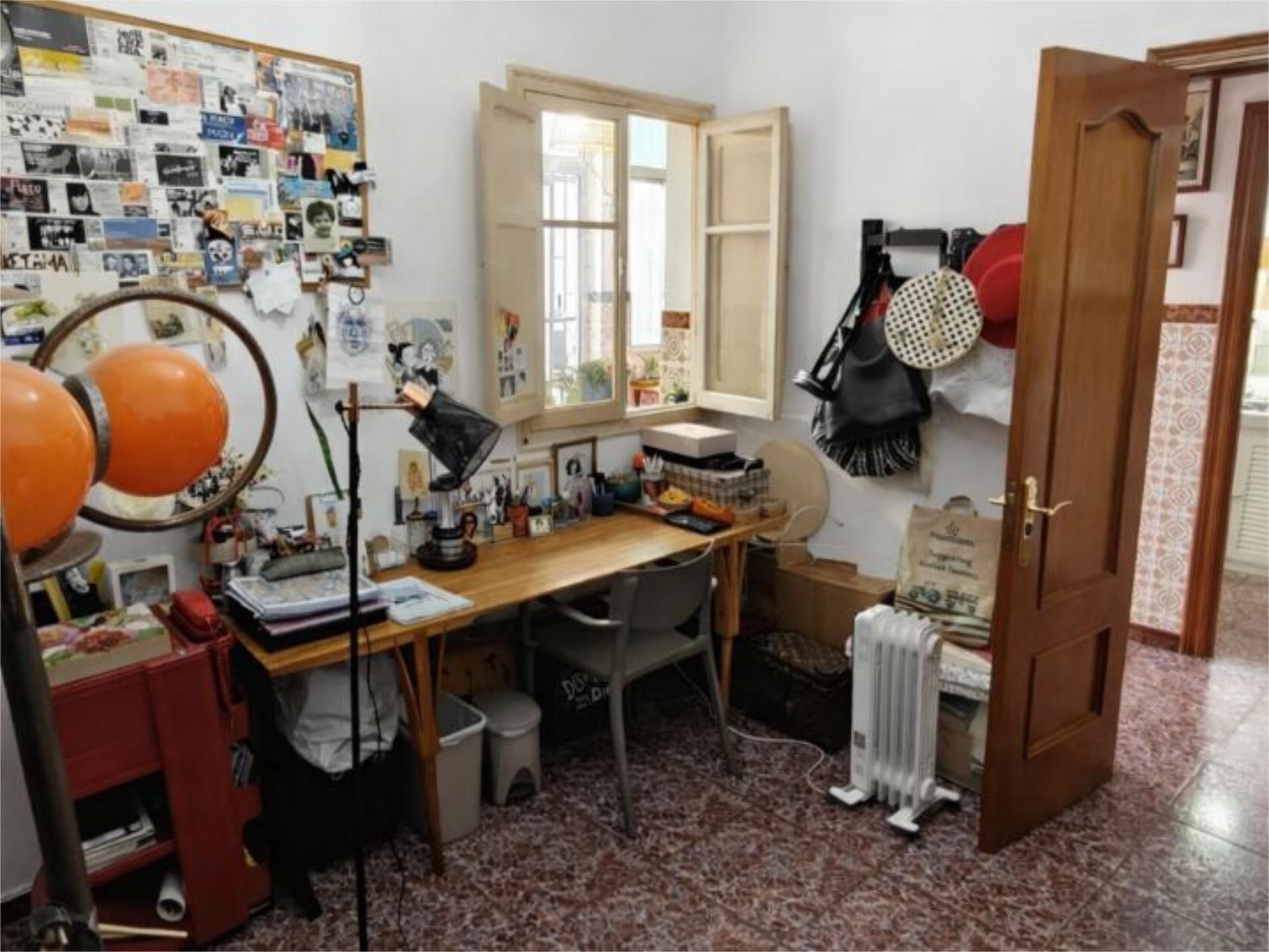 Single-family semi-detached for sale in San José - San Bernardo Bedroom of Single-family semi-detached for sale in La Línea de la Concepción with Terrace and Storage room