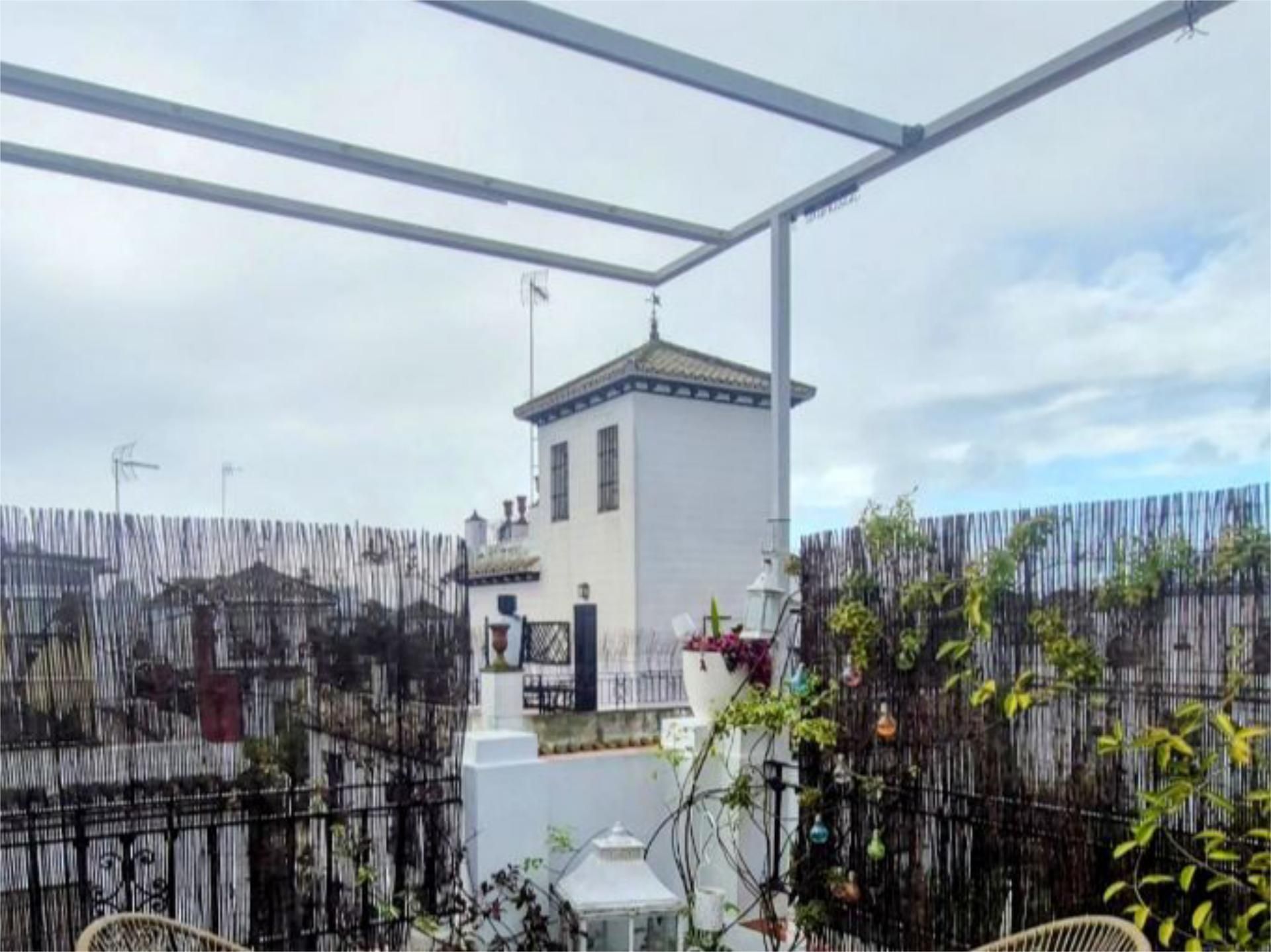 Garden of Attic to rent in  Sevilla Capital  with Air Conditioner, Heating and Parquet flooring