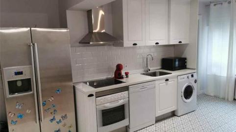 Foto 4 de Apartamento de alquiler en El Carmen - Barrio Gimeno, Burgos Capital