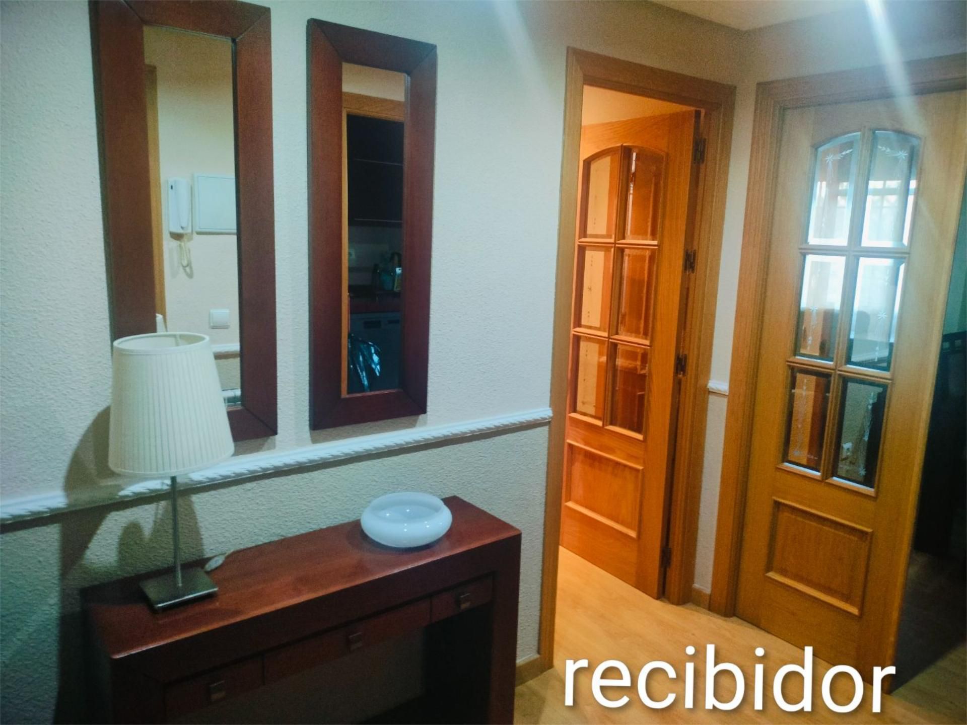 Bedroom of Flat to rent in Cáceres Capital  with Air Conditioner, Heating and Parquet flooring