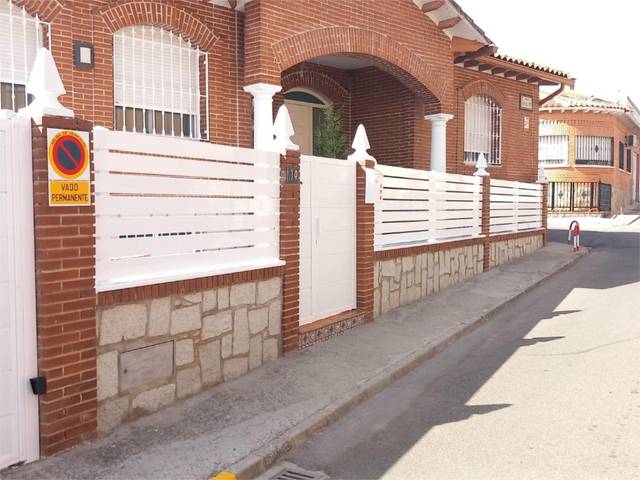 Casa-chalet en Venta en Calle San Agustín, 19 en Albarreal de Tajo