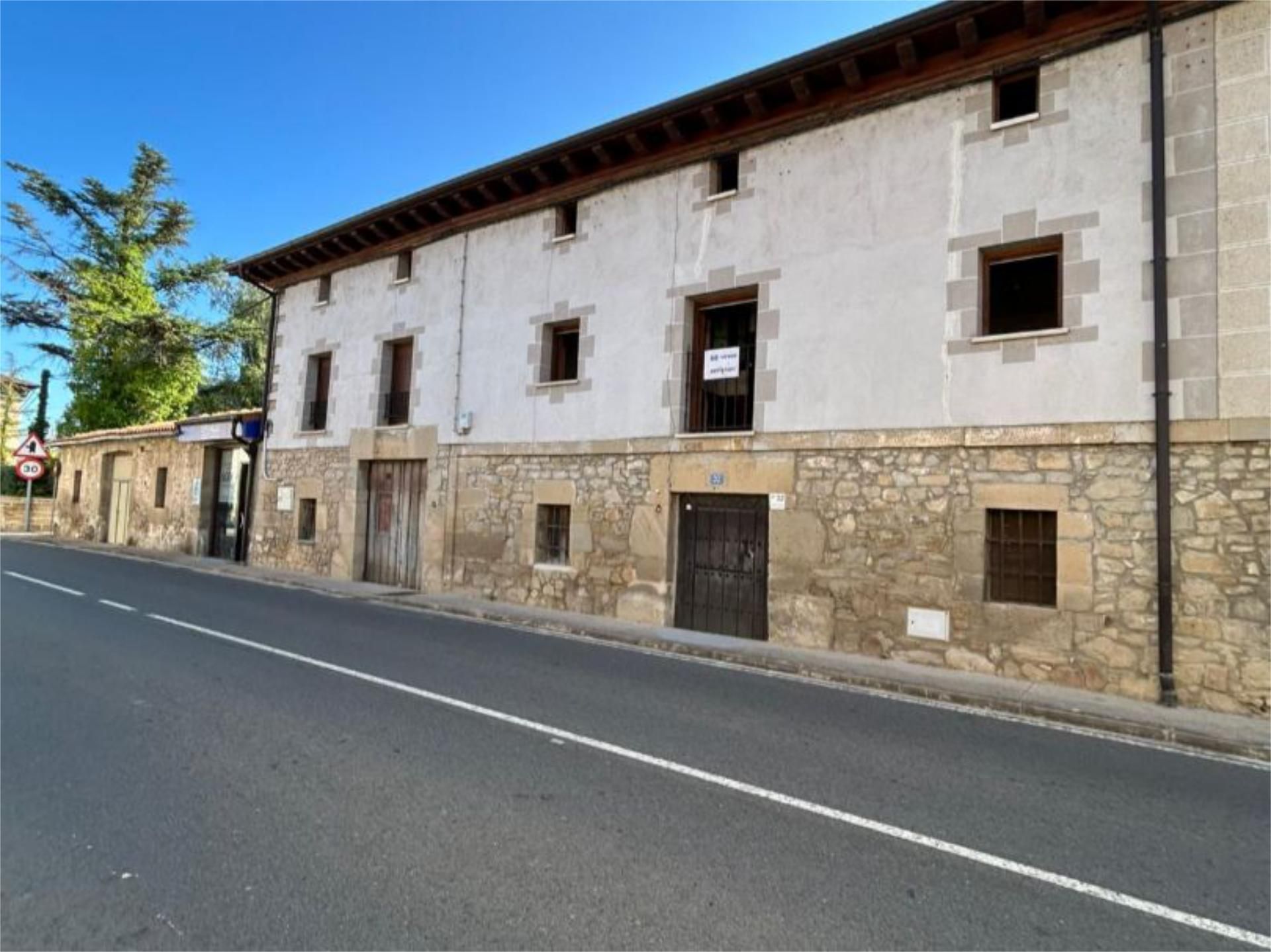 Exterior view of Single-family semi-detached for sale in Trespaderne  with Heating, Furnished and Balcony