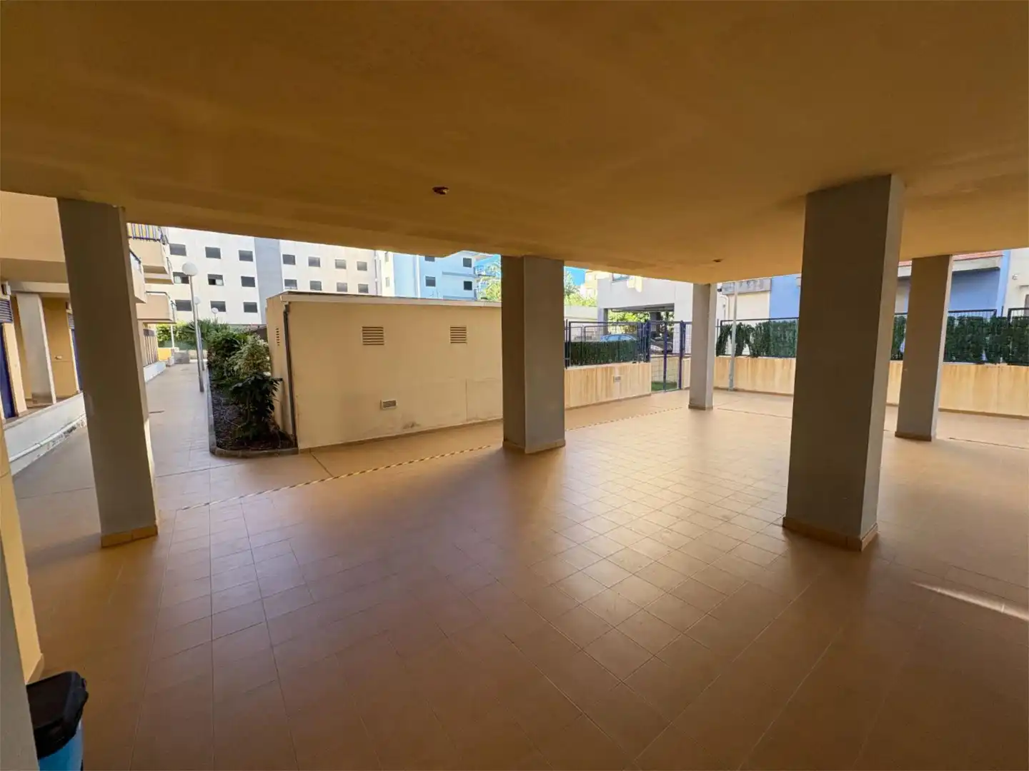 Wohnung zum Verkauf in Carrer Llevant, 4, Bellreguard Terrasse von Wohnung zum Verkauf in Bellreguard mit Klimaanlage, Heizung und Privatgarten