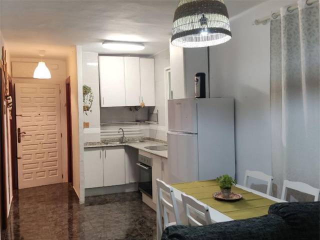 Piso en Alquiler en Calle la Paz, 2 en Andorra (Teruel)