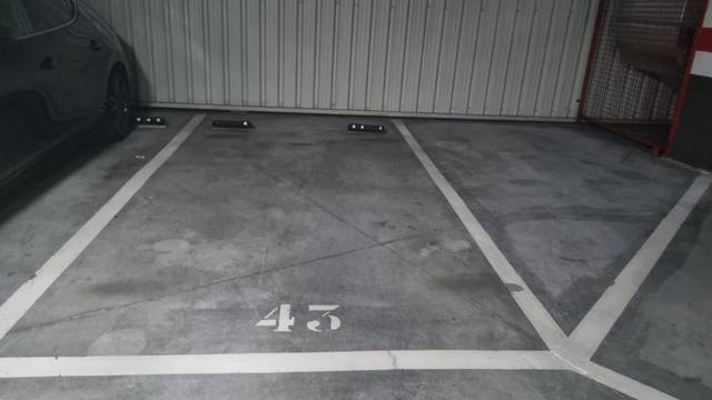 Garaje en Alquiler en Calle de Fuenlabrada, 3 en Comillas