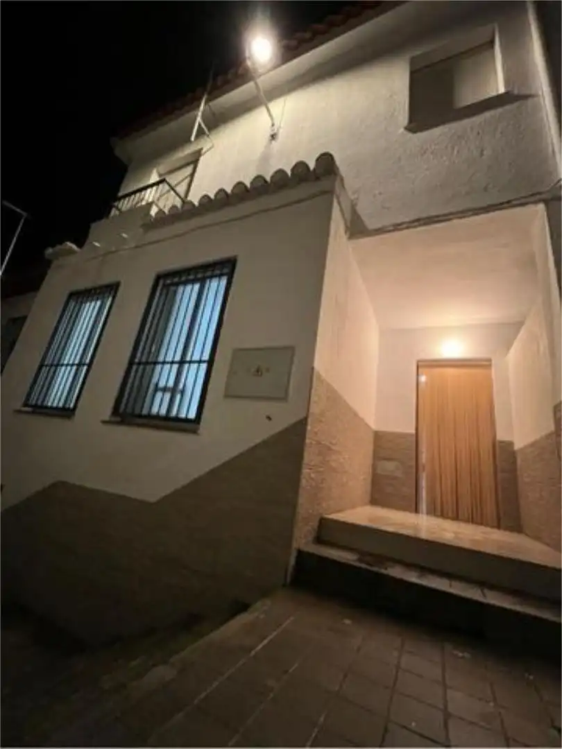 Houses for sale in Montefrío