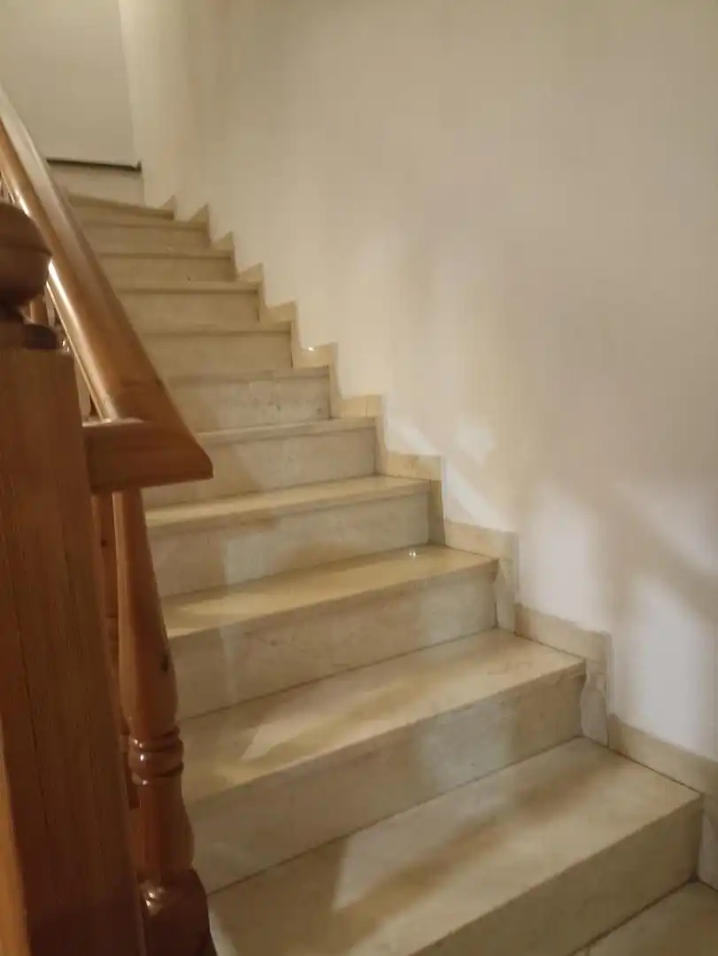 Maisonette zur Miete in Valencia mit Klimaanlage, Heizung und Abstellraum