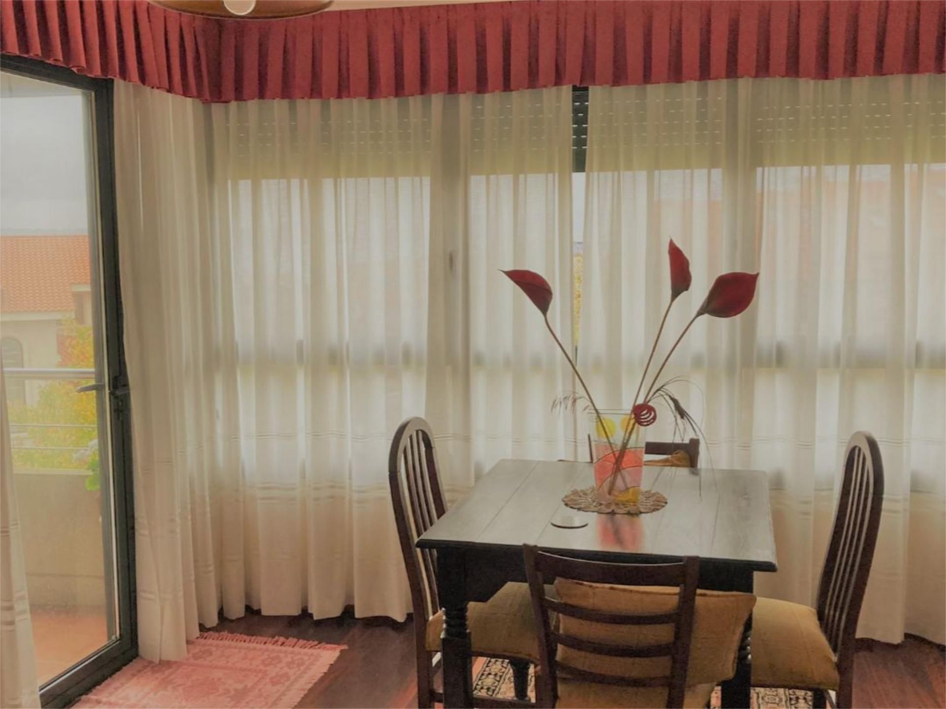 Dining room of Flat for sale in Vigo   with Heating, Parquet flooring and Terrace