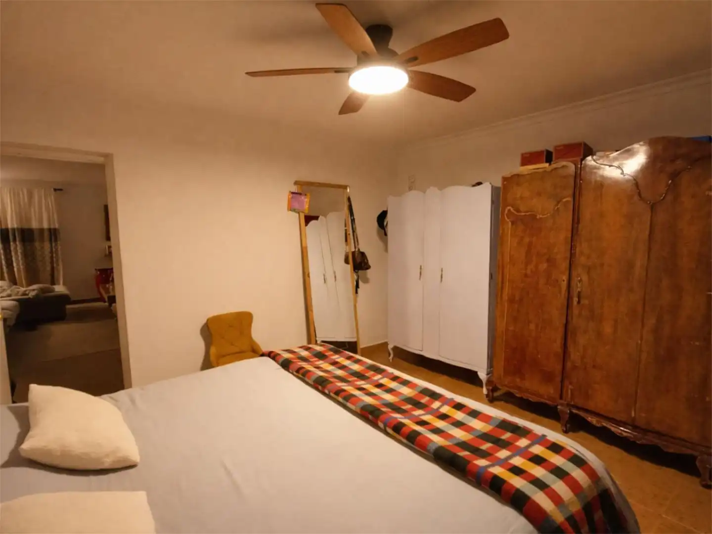 Flat for sale in Calle Almodóvar, 133, Argamasilla de Calatrava Bedroom of Flat for sale in Argamasilla de Calatrava with Air Conditioner
