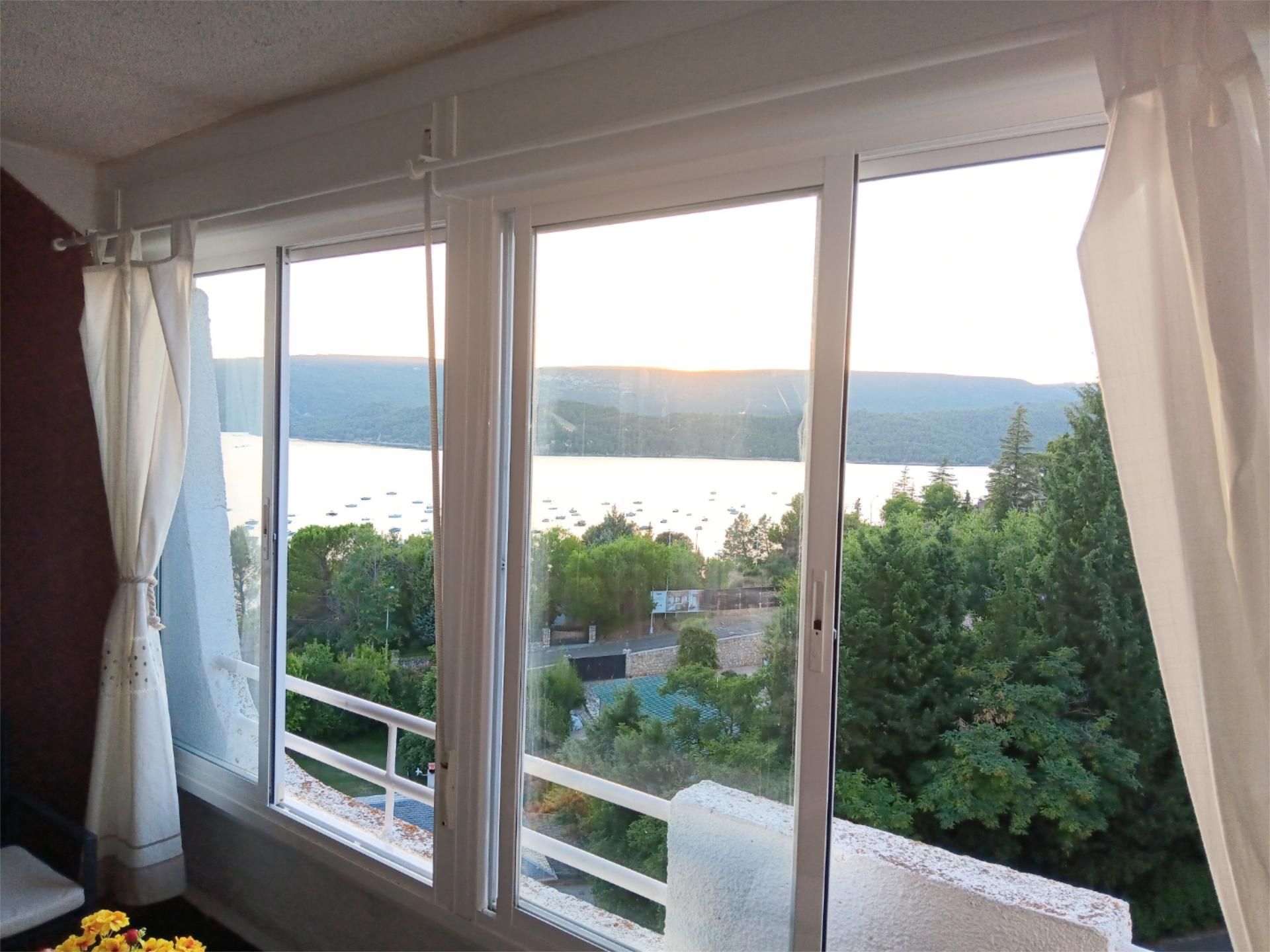 Apartament de lloguer a Calle del Coso, 3, Pareja