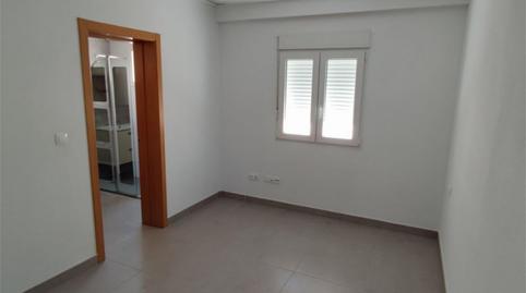 Flat to rent in Carrer Barrera, 8, Centro, Elche / Elx - image 3 Photo 3 of Flat to rent in Carrer Barrera, 8, Centro, Elche / Elx