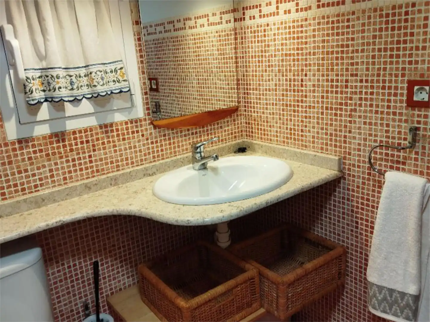 Piso en venta en Errementari Kalea, 58, Casco Viejo Baño de Piso en venta en Vitoria - Gasteiz