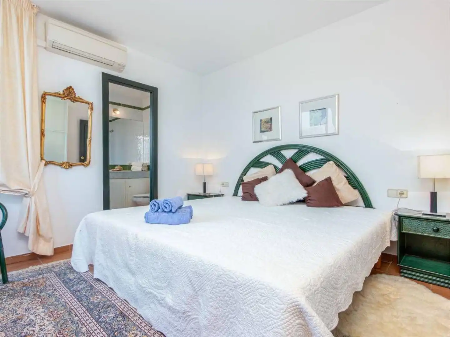 Casa o chalet de alquiler en Plaça de les Acàcies, 23, Navata Habitación de Casa o chalet de alquiler en Navata con Aire acondicionado, Calefacción y Jardín privado