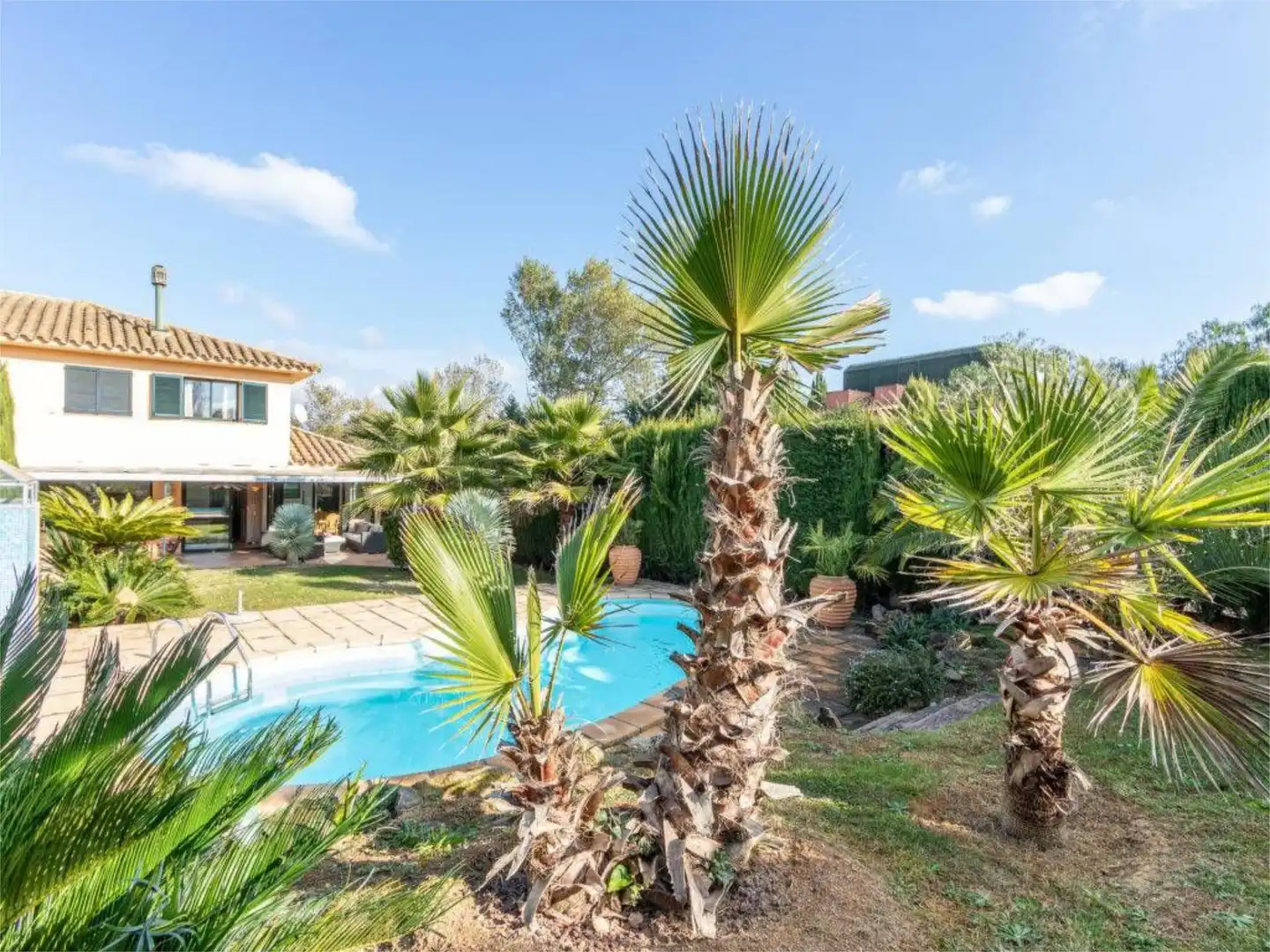 Casa o chalet de alquiler en Plaça de les Acàcies, 23, Navata Jardín de Casa o chalet de alquiler en Navata con Aire acondicionado, Calefacción y Jardín privado
