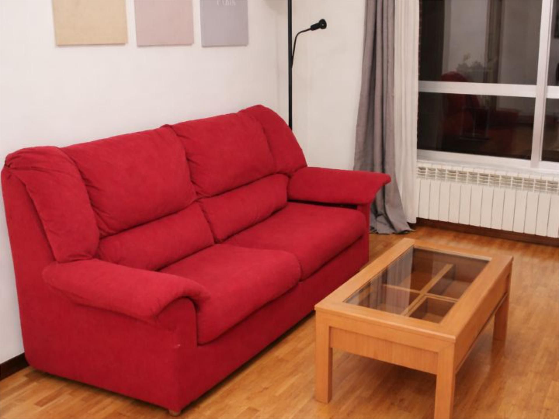 Sala de estar de Piso de alquiler en Palencia Capital con Calefacción, Parquet y Terraza