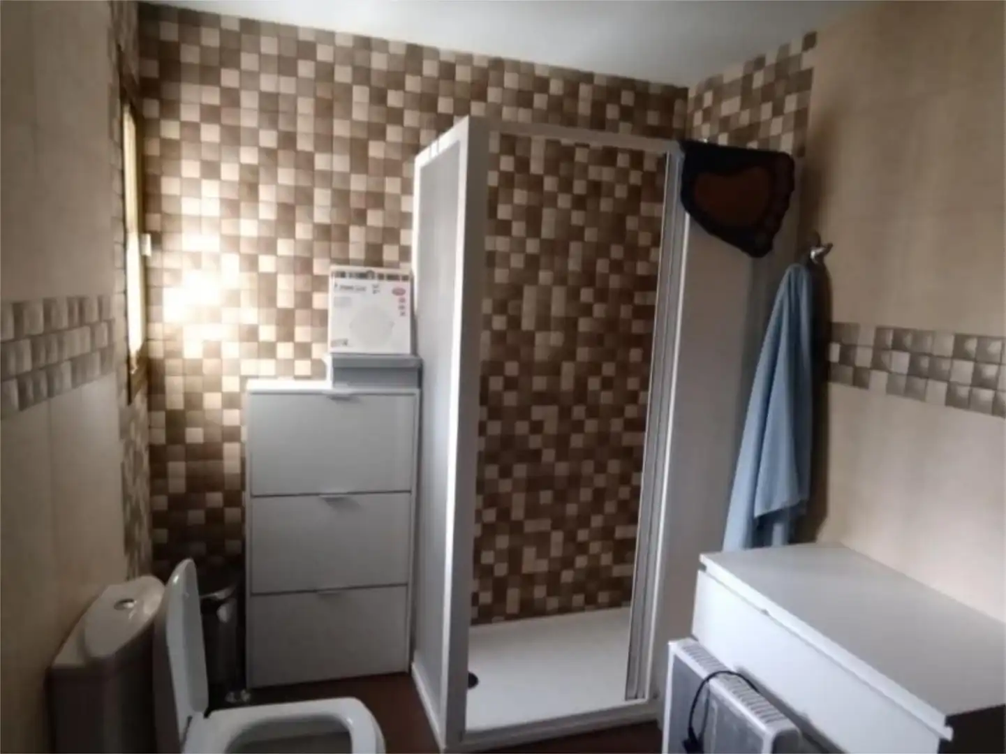 Wohnung zum Verkauf in Calle Jaboneras, 7, San Felipe - El Almendral - La Merced Badezimmer von Wohnung zum Verkauf in Jaén mit Klimaanlage, Heizung und Parkett