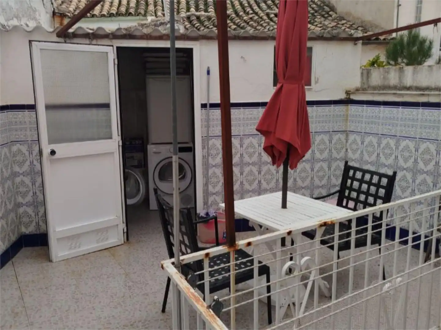 Wohnung zum Verkauf in Calle Jaboneras, 7, San Felipe - El Almendral - La Merced Terrasse von Wohnung zum Verkauf in Jaén mit Klimaanlage, Heizung und Parkett
