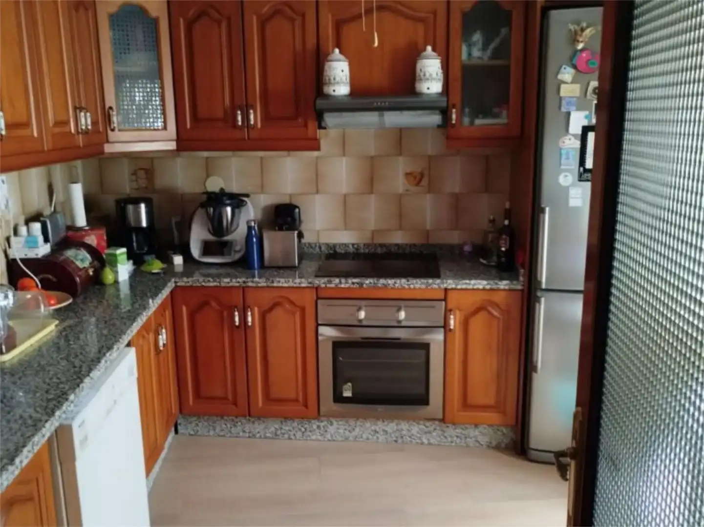 Wohnung zum Verkauf in Calle Jaboneras, 7, San Felipe - El Almendral - La Merced Küche von Wohnung zum Verkauf in Jaén mit Klimaanlage, Heizung und Parkett