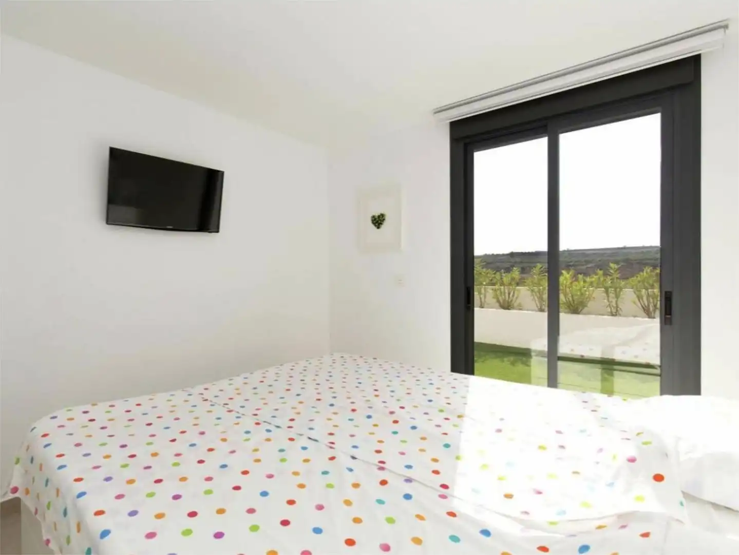 Casa o chalet de alquiler en Plaça Torremendo J-2, 41, Desamparados - Hurchillo - Torremendo Habitación de Casa o chalet de alquiler en Orihuela con Aire acondicionado, Terraza y Piscina