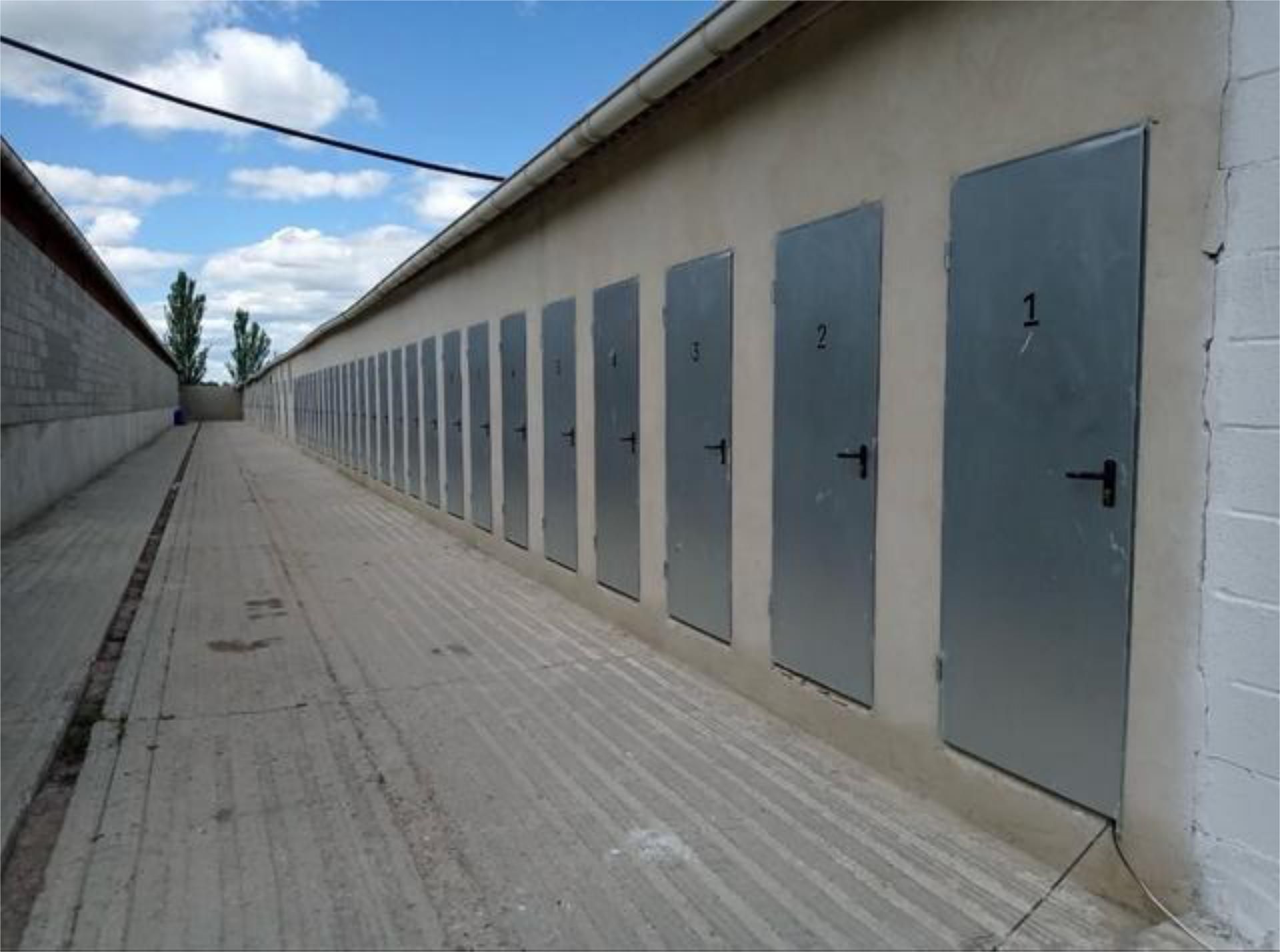 Vista exterior de Trastero de alquiler en Dueñas