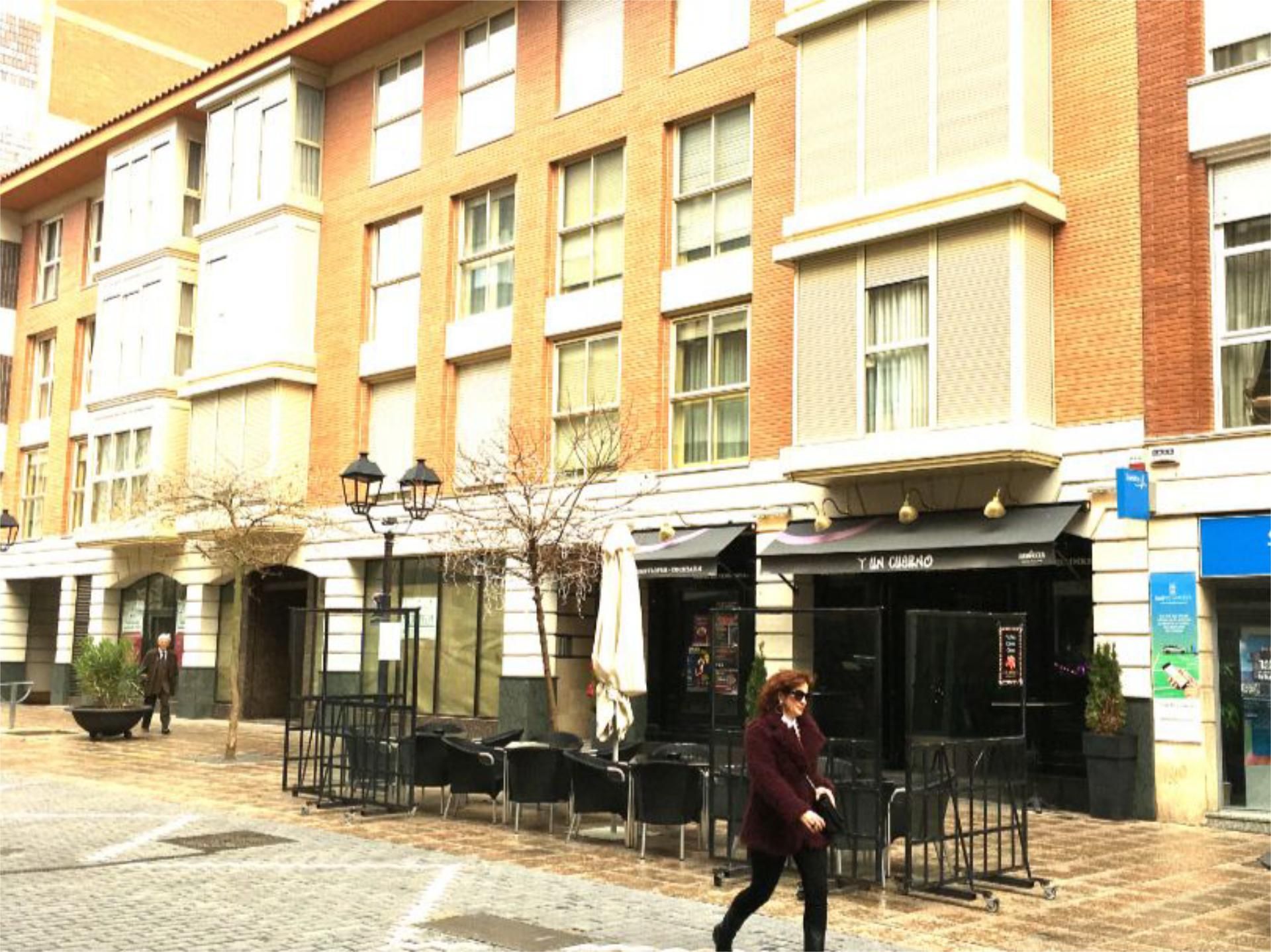 Exterior view of Apartment to rent in Palencia Capital  with Heating, Parquet flooring and Furnished