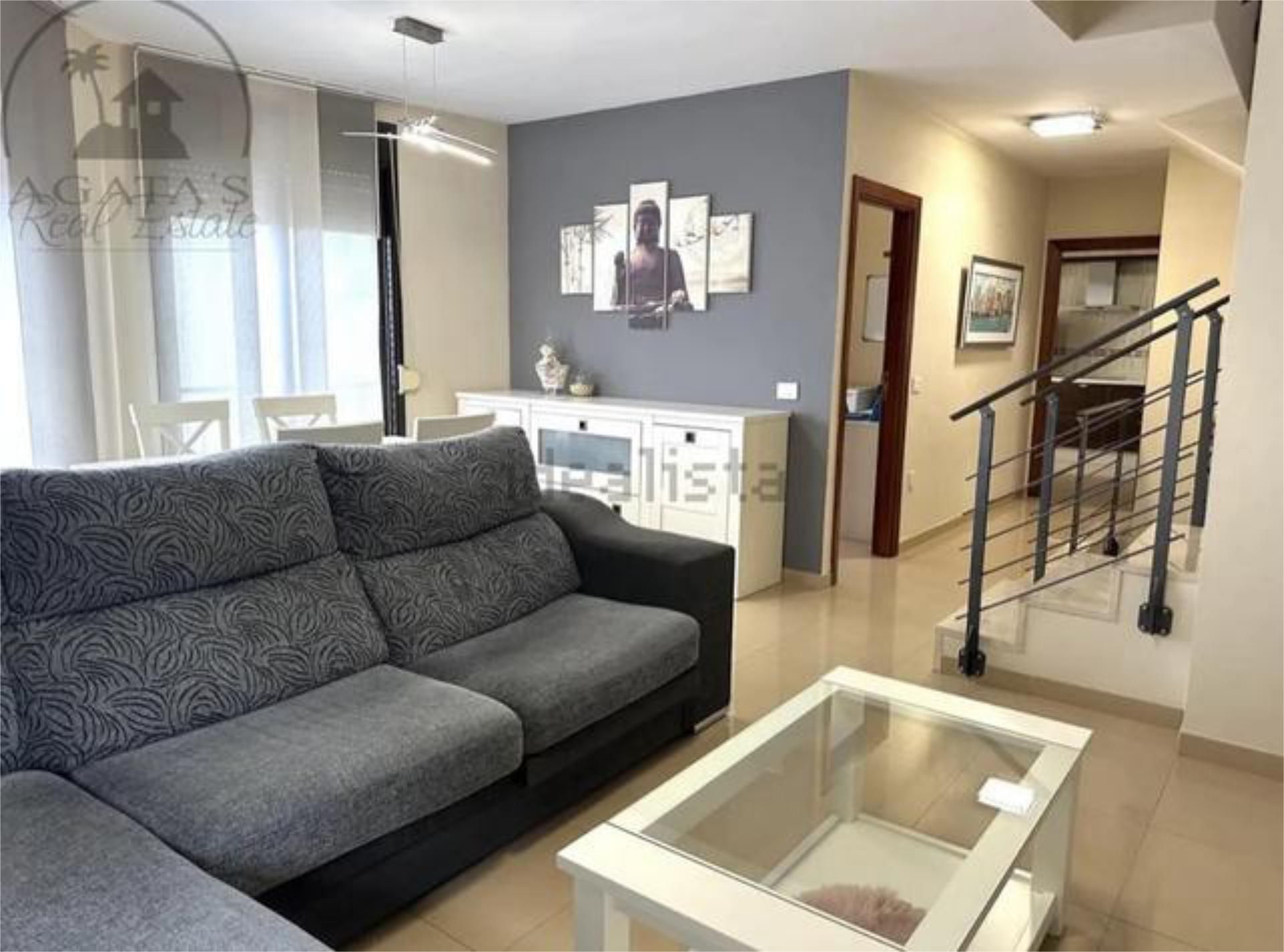 Sala d'estar de Casa o xalet en venda en Icod de los Vinos amb Terrassa