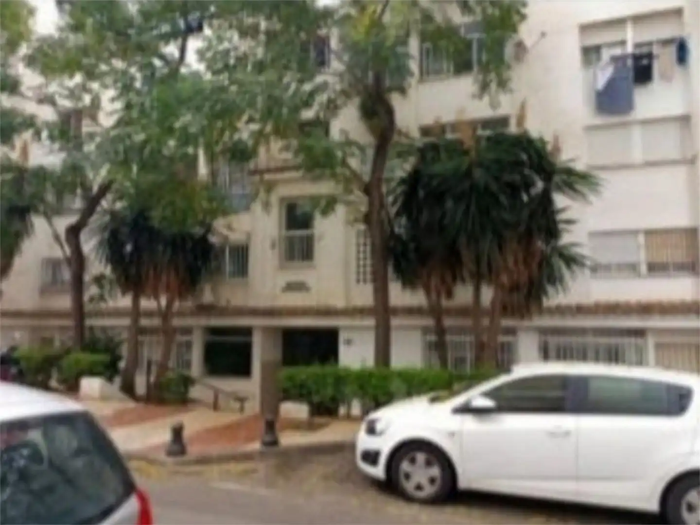 Piso en venta en Calle Salduba, 30, Plaza de Toros Vista exterior de Piso en venta en Marbella con Terraza, Parking comunitario y Balcón